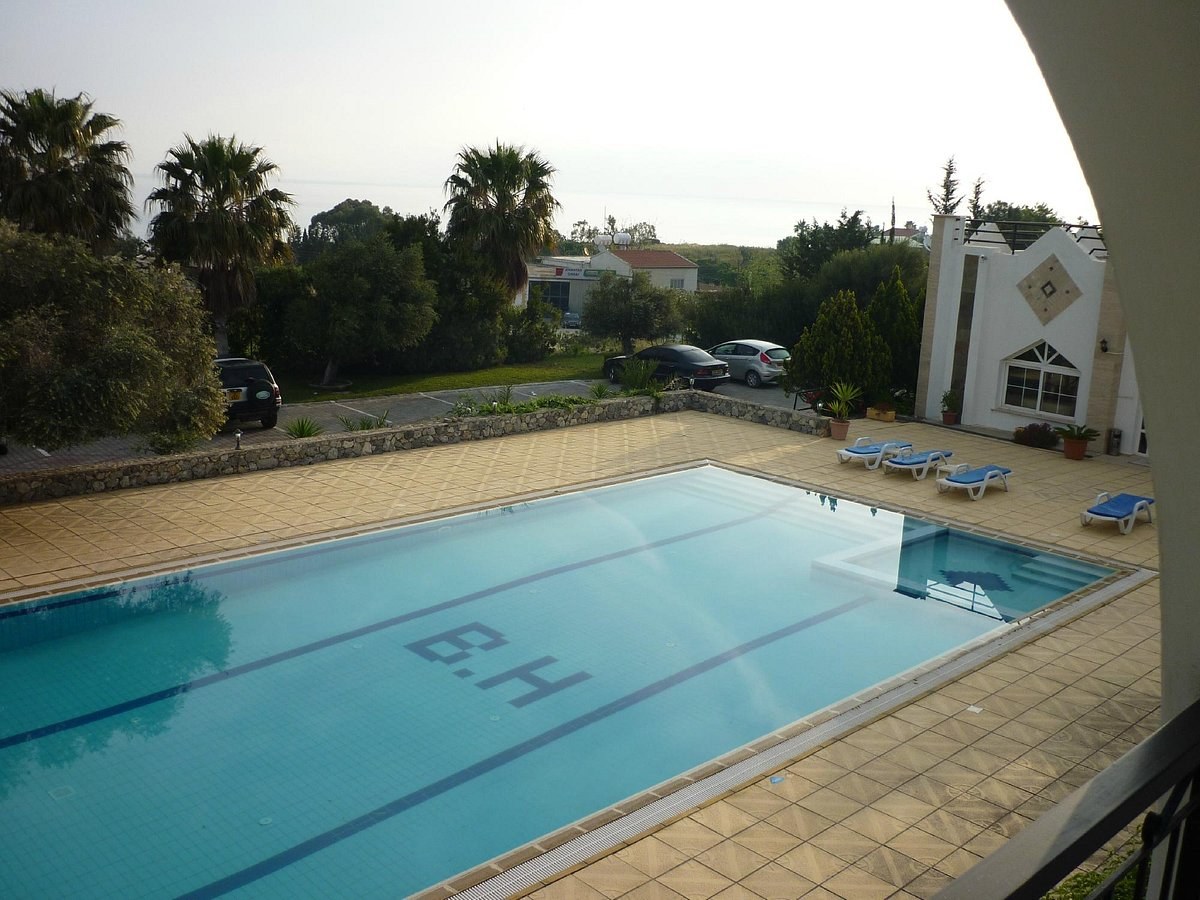BARE HILL HOLIDAY VILLAGE photo 4