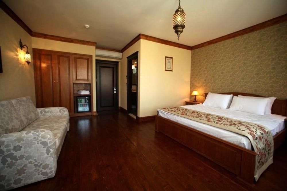 LALINN HOTEL photo 4