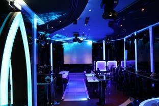 BROADWAY HOTEL photo 2