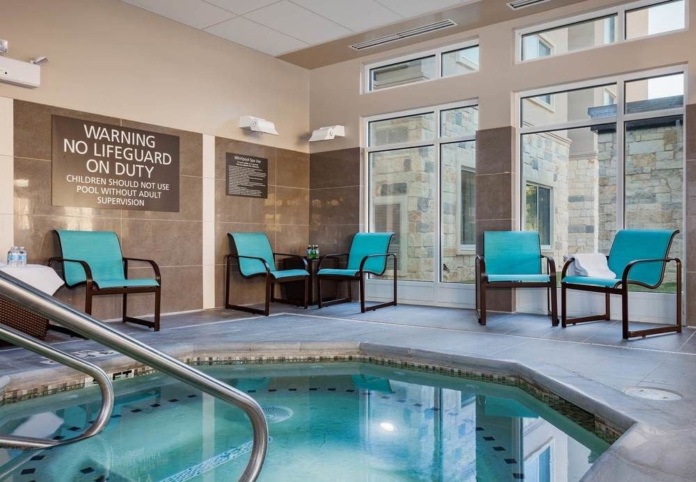 RESIDENCE INN AUSTIN LAKE AUSTIN/RIVER PLACE photo 3