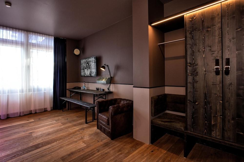 Best Western loftstyle Hotel Stuttgart-Zuffenhausen photo 4