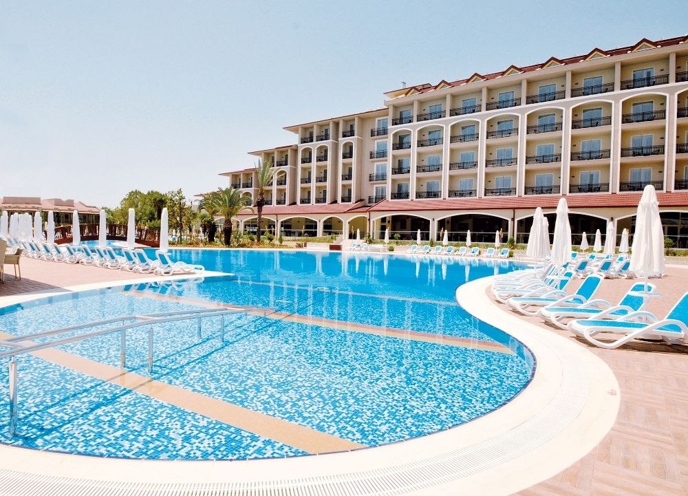 PALOMA OCEANA RESORT photo 1