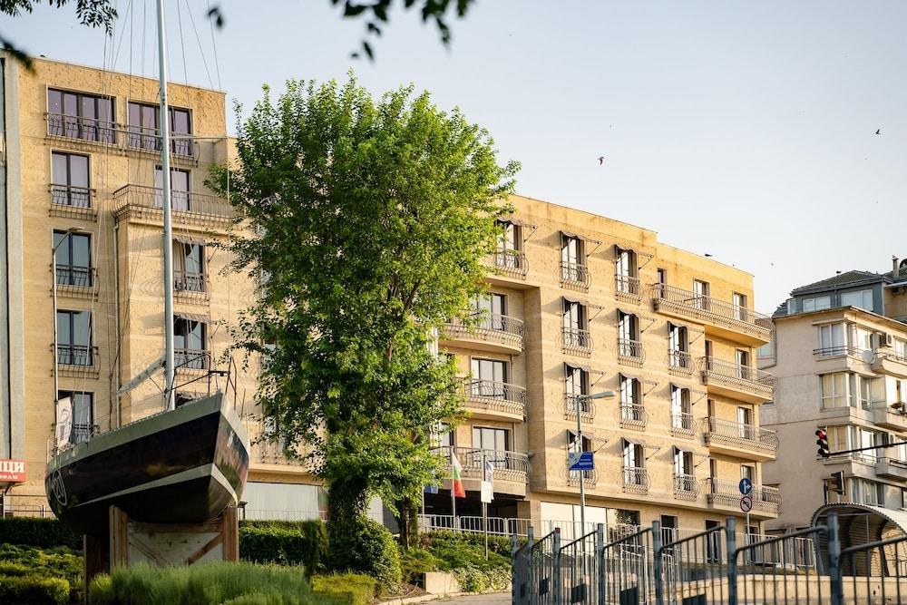 PANORAMA HOTEL photo 3