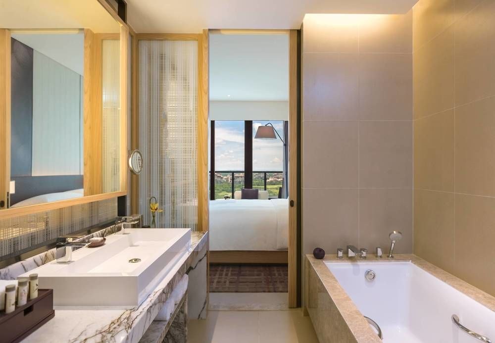 Renaissance Haikou Hotel photo 2