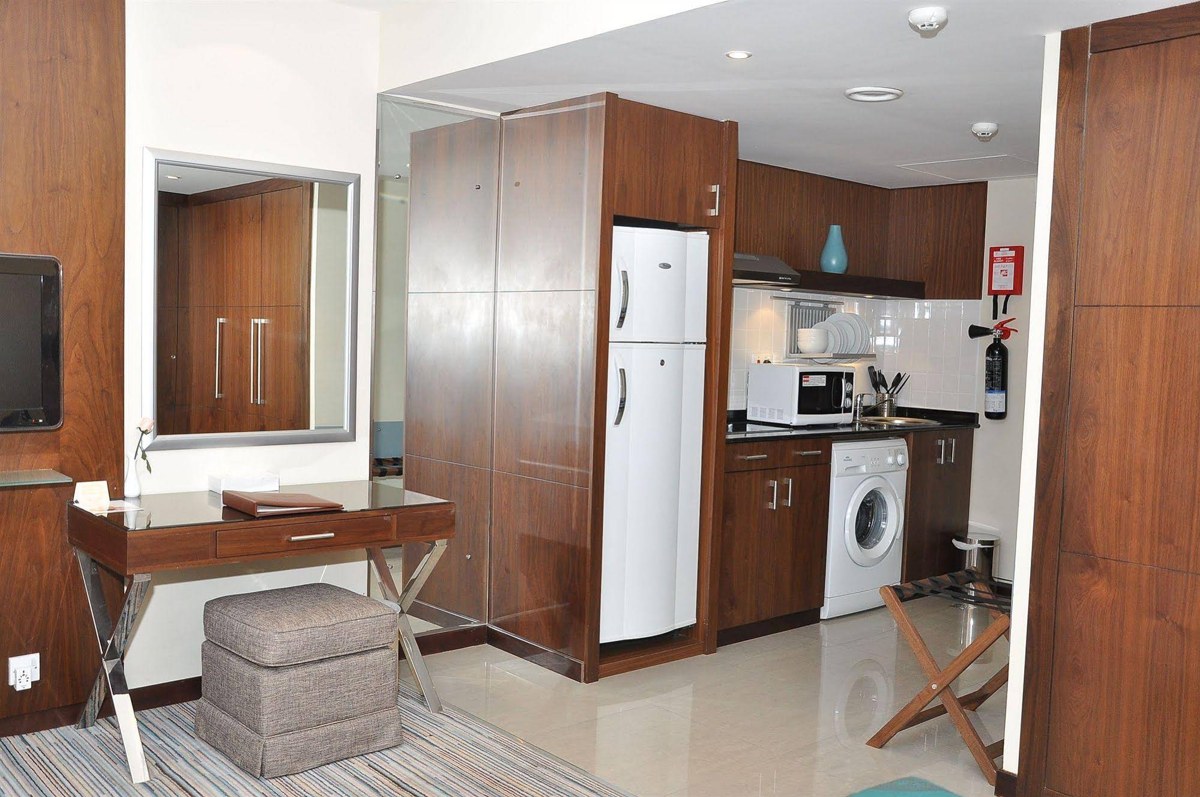 PHOENIX PLAZA HOTEL APARTMENTS photo 1