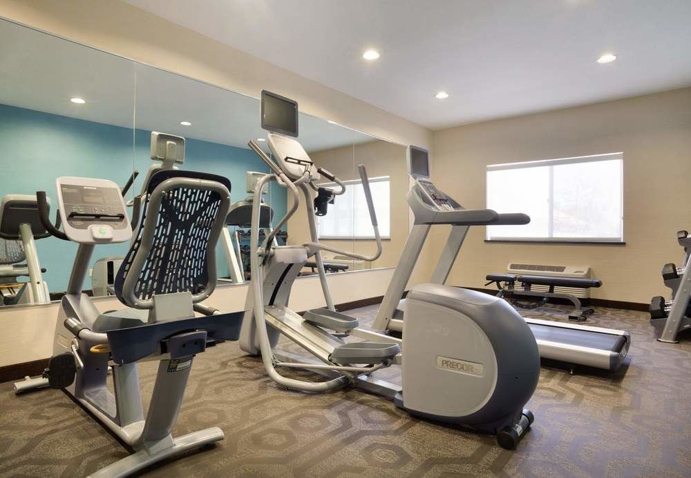 FAIRFIELD INN  SUITES DALLAS PLANO photo 3