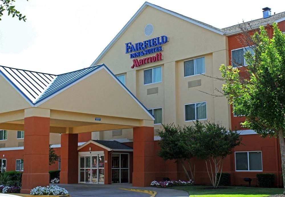 FAIRFIELD INN  SUITES DALLAS PARK CENTRAL