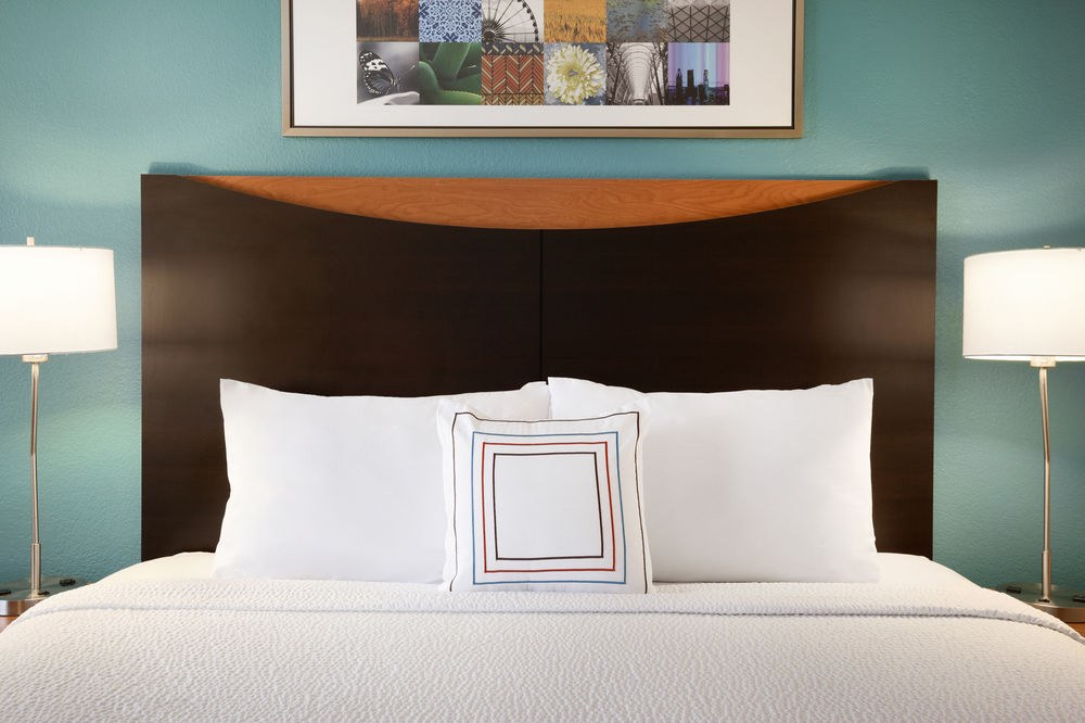 FAIRFIELD INN  SUITES DALLAS PARK CENTRAL photo 3