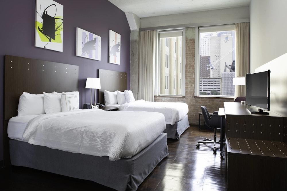 FAIRFIELD INN  SUITES DALLAS DOWNTOWN