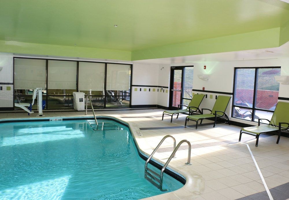 FAIRFIELD INN  SUITES CHARLOTTE MATTHEWS