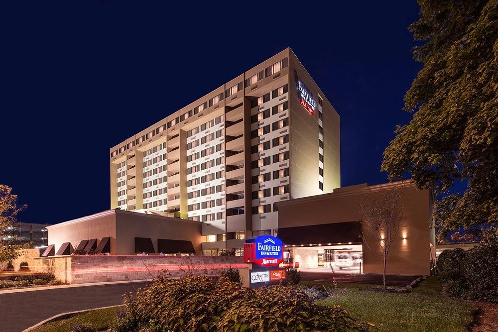 FAIRFIELD INN  SUITES CHARLOTTE UPTOWN photo 1