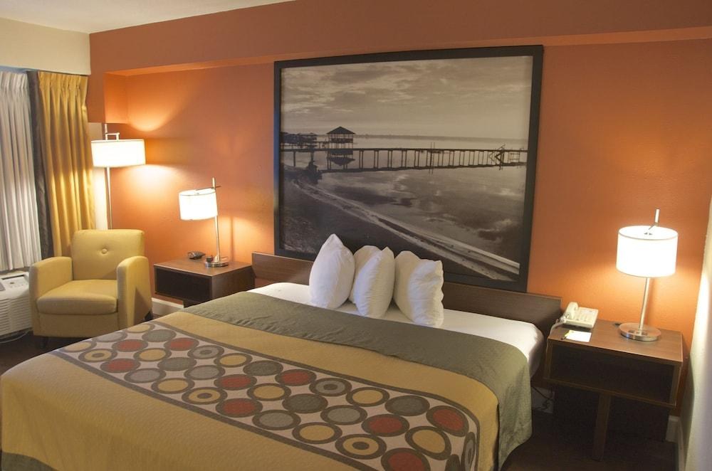 Super 8 by Wyndham Orlando International Drive photo 4