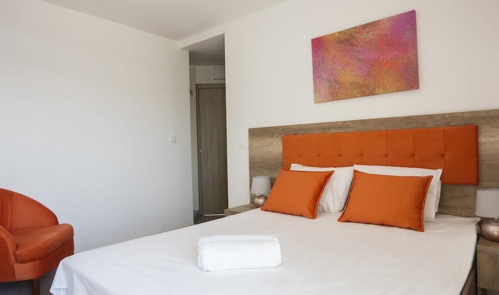 THE LONG BEACH HOTEL MONTENEGRO photo 4