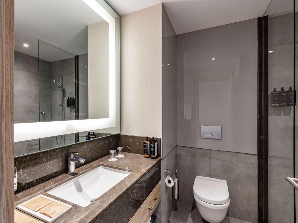 Tbilisi Saburtalo Hotel by Mercure photo 3