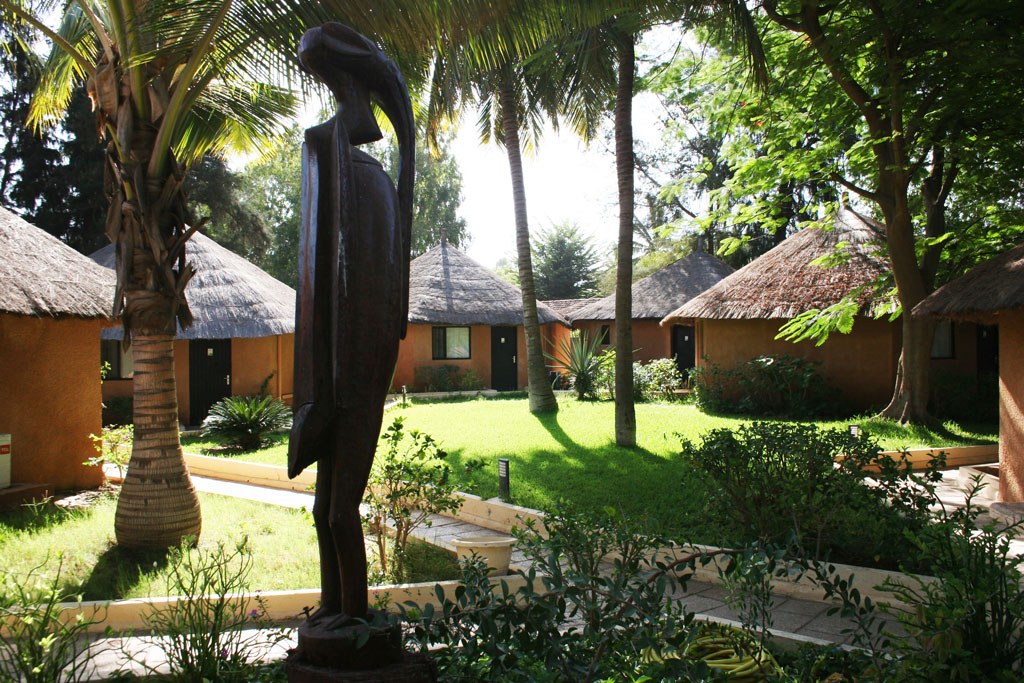 LE SALY HOTEL