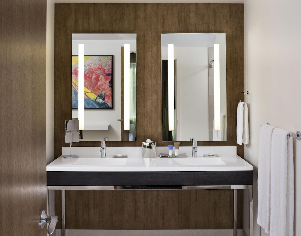 Hyatt Regency Bloomington - Minneapolis photo 3