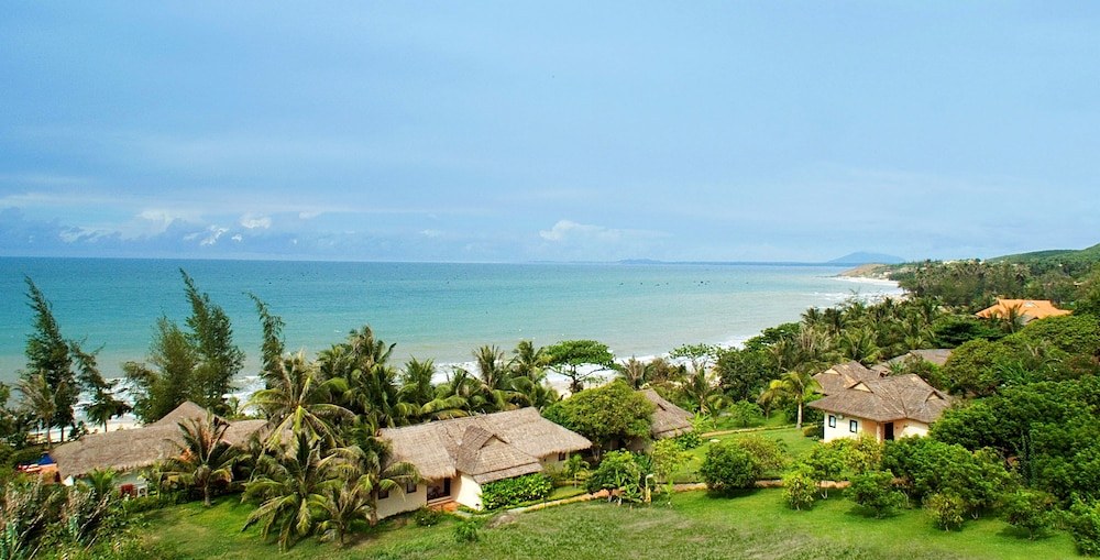 Victoria PhanThiet Beach Resort & Spa