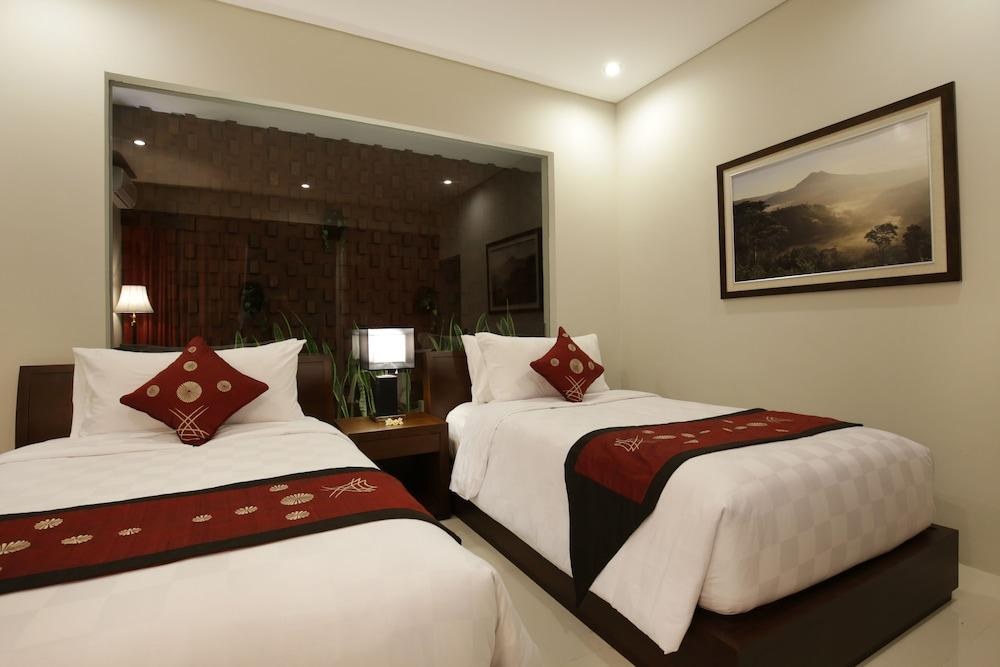 The Kryamaha Villas photo 1