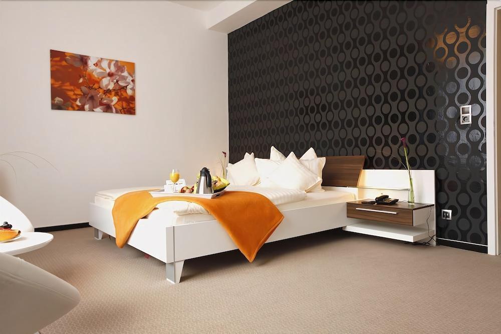 Hotel Kleefelder Hof photo 1