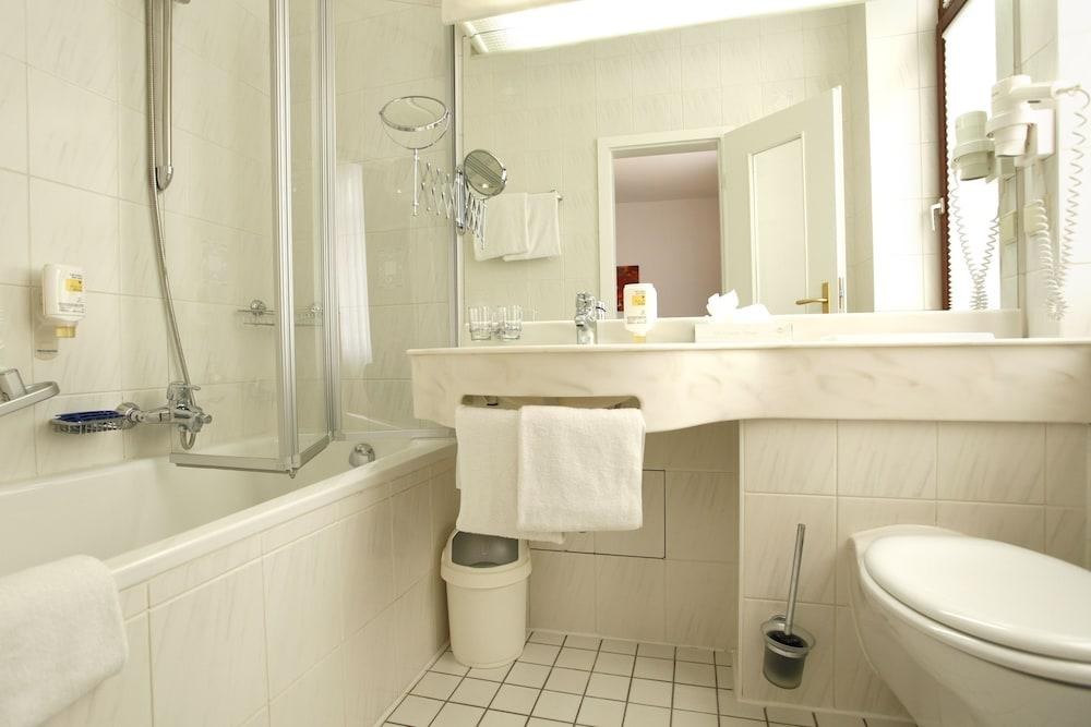 Hotel Kleefelder Hof photo 3