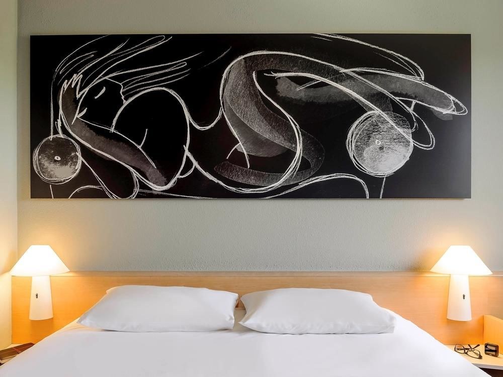 ibis Augsburg Koenigsplatz photo 1