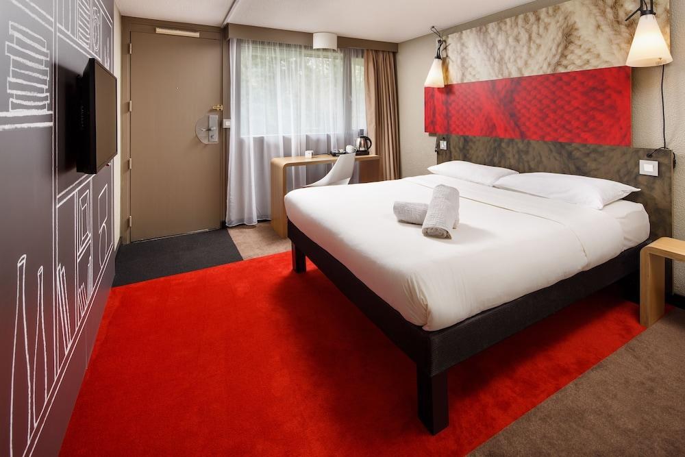 IBIS BIRMINGHAM HOLL photo 2