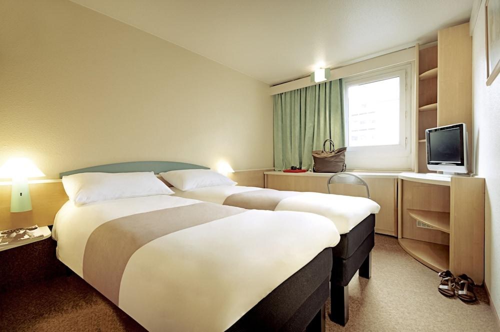 IBIS BLOIS VALLE-MAILLARD photo 3