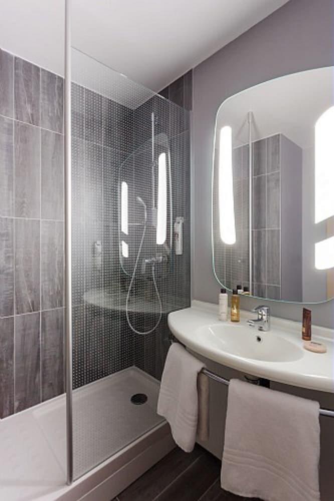 Ibis Bourges photo 2