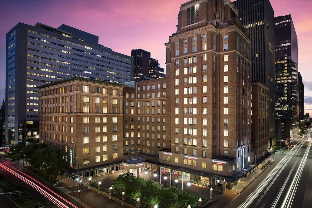SPRINGHILL SUITES HOUSTON DOWNTOWN/CONVENTION CENTER