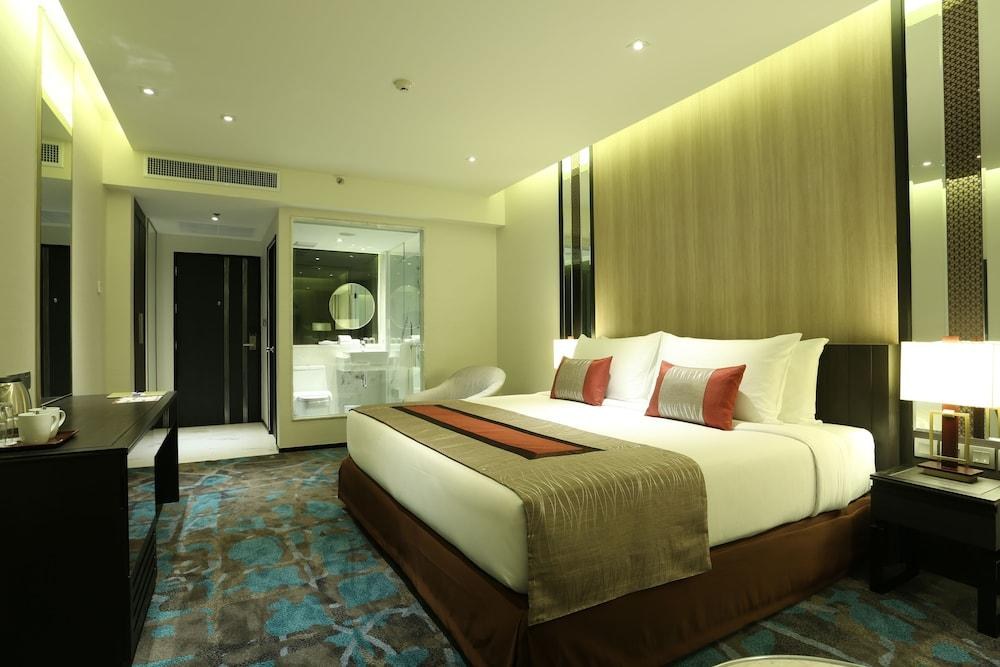GRACE HOTEL BANGKOK