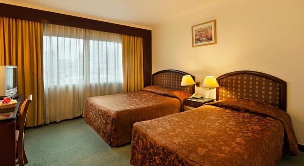 GRACE HOTEL BANGKOK photo 2