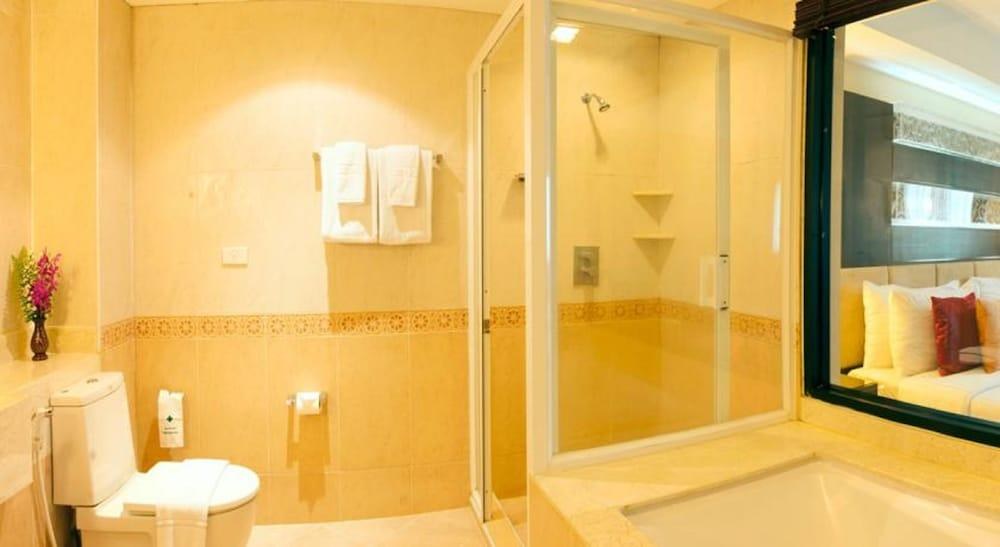 GRACE HOTEL BANGKOK photo 3