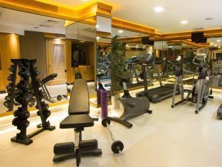 HOTEL AMIRA photo 2