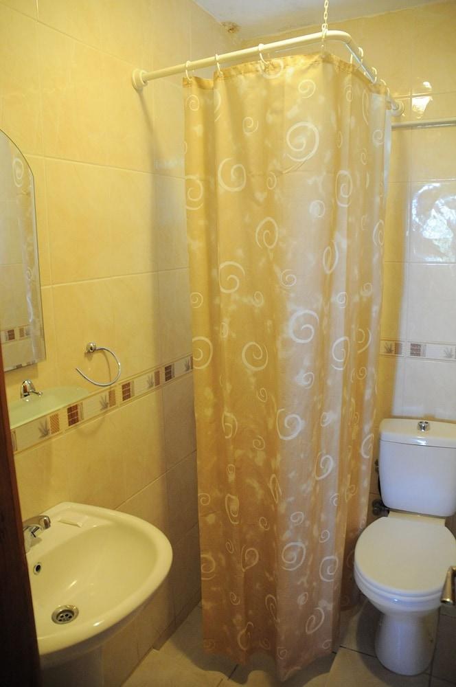 HOTEL GULEC photo 3
