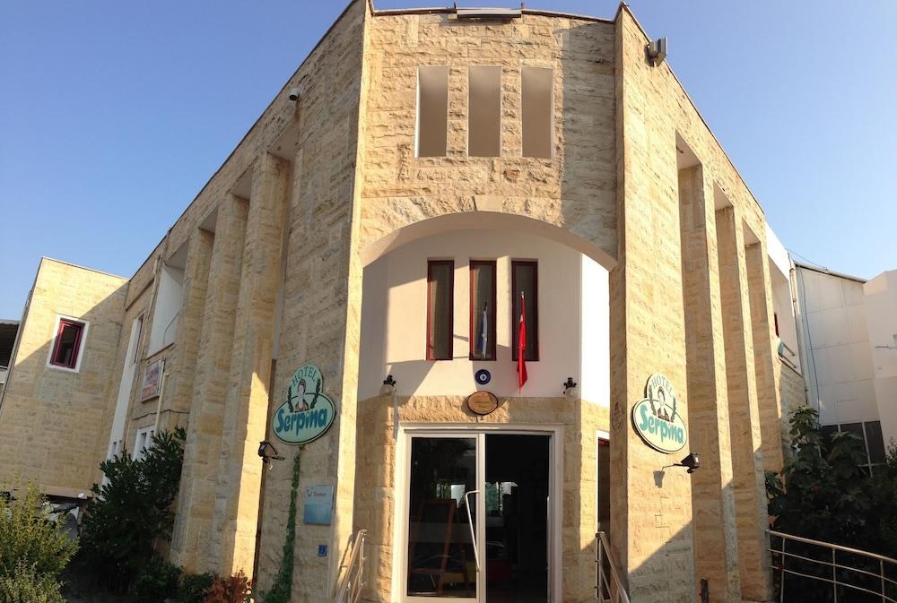 Serpina Hotel photo 3
