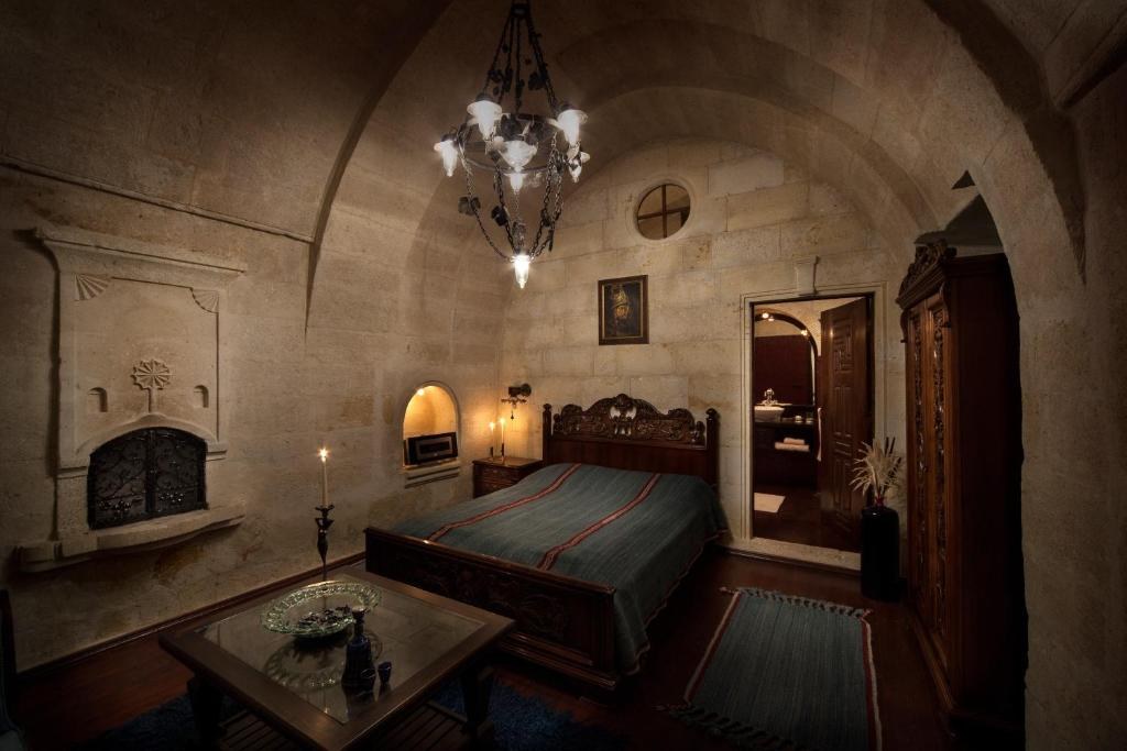 SACRED HOUSE photo 4