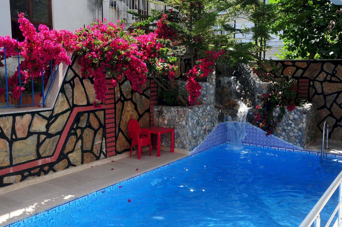 HILDEGARD HOTEL
