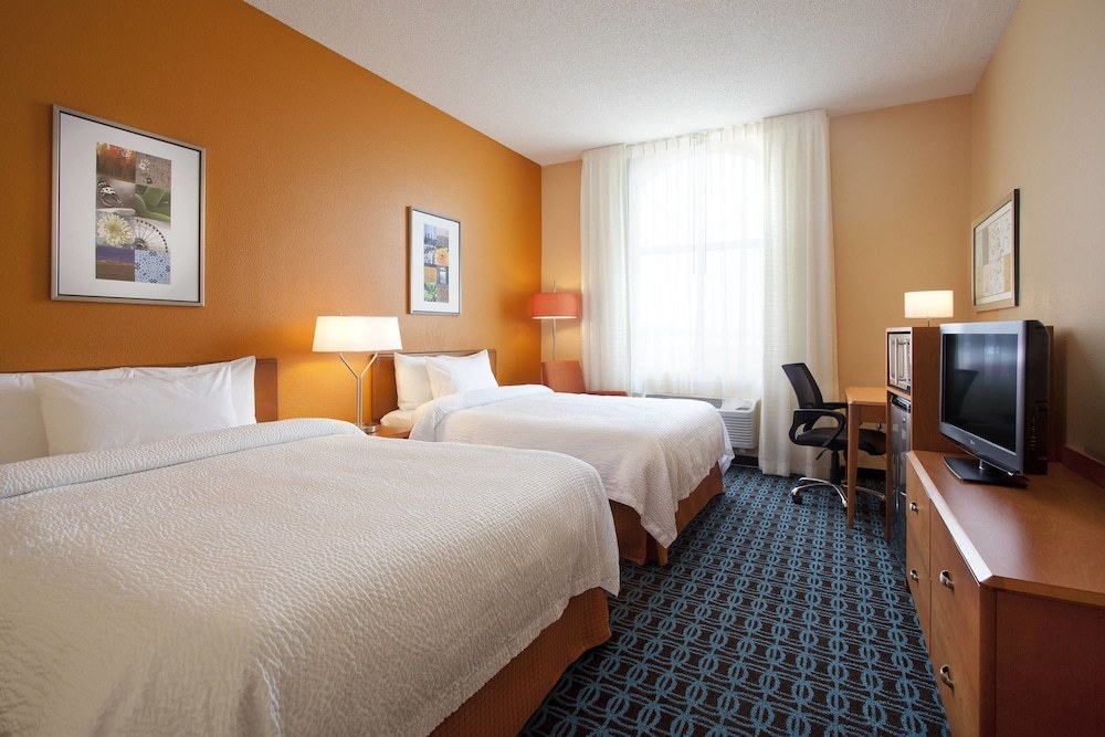 FAIRFIELD INN  SUITES PHOENIX NORTH