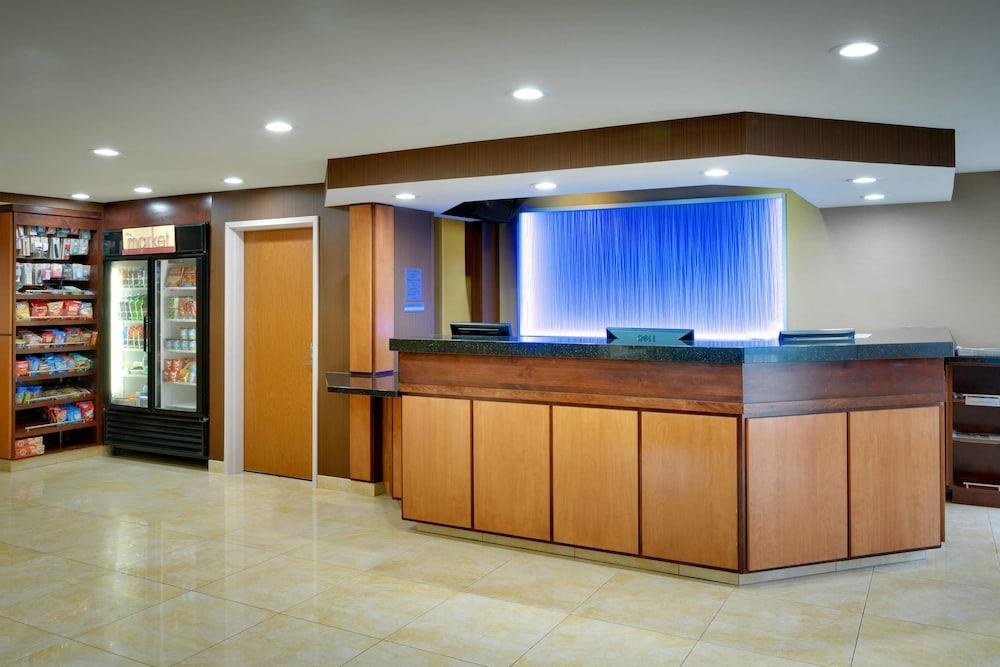FAIRFIELD INN  SUITES SALT LAKE CITY AIRPORT photo 4