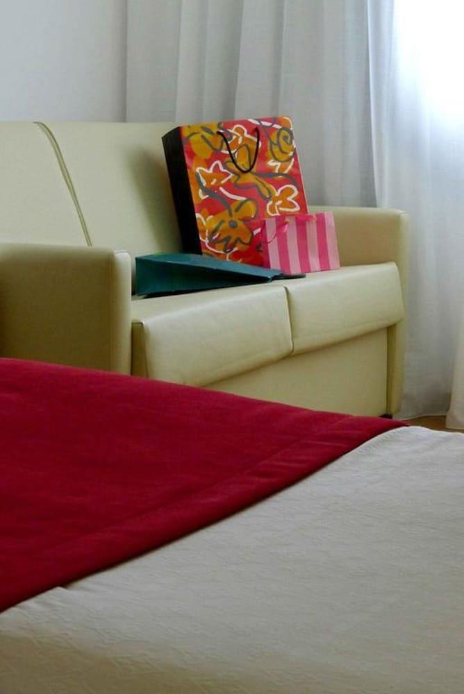 Qeroli old town Hotel photo 1