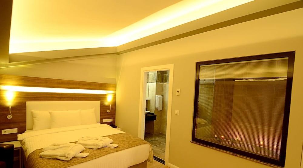 SENNACITY HOTEL photo 2