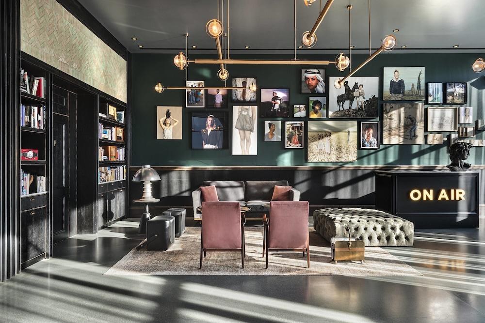 PUBLICA ISROTEL, AUTOGRAPH COLLECTION