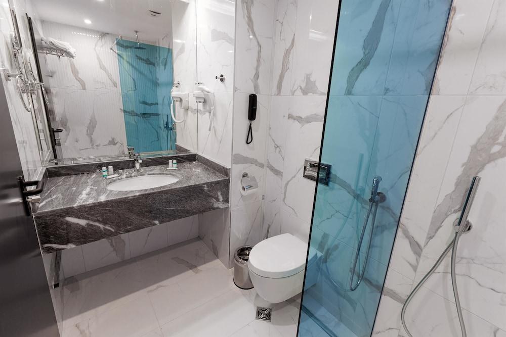Best Western Plus Premium Inn photo 3
