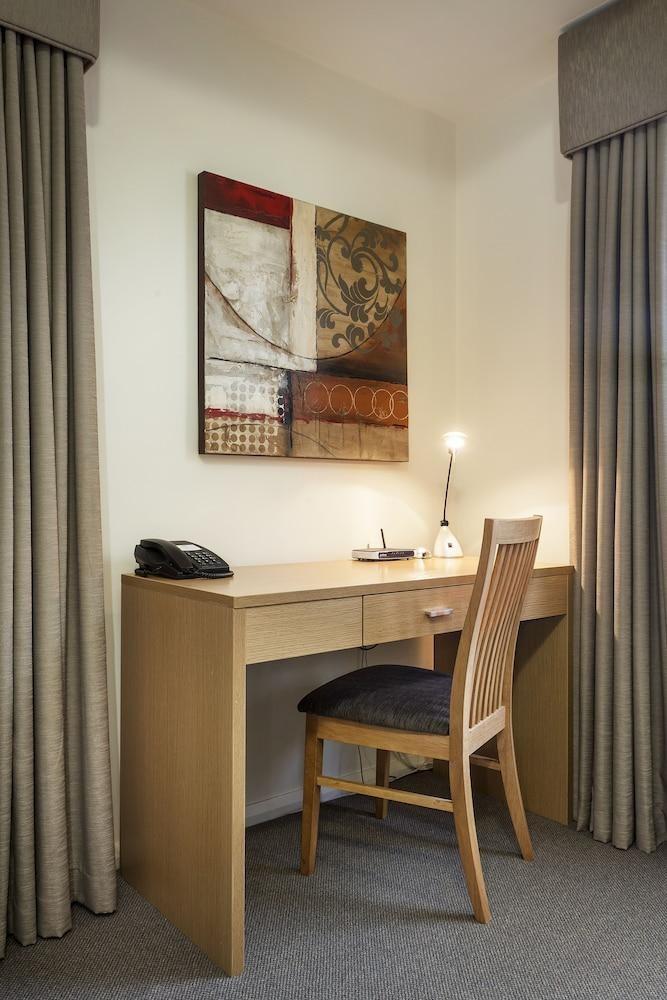 Best Western Northbridge Apartments photo 1