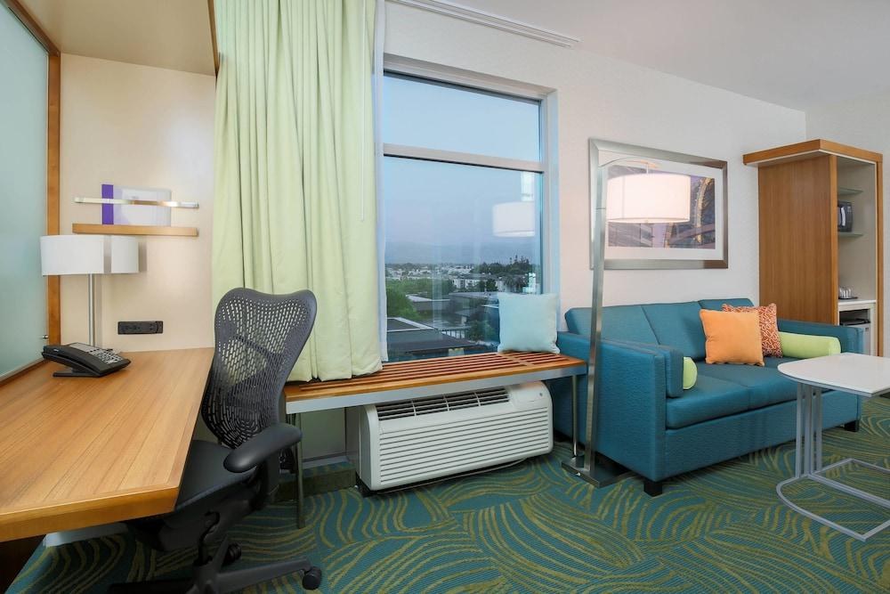 SPRINGHILL SUITES SAN JOSE AIRPORT photo 2