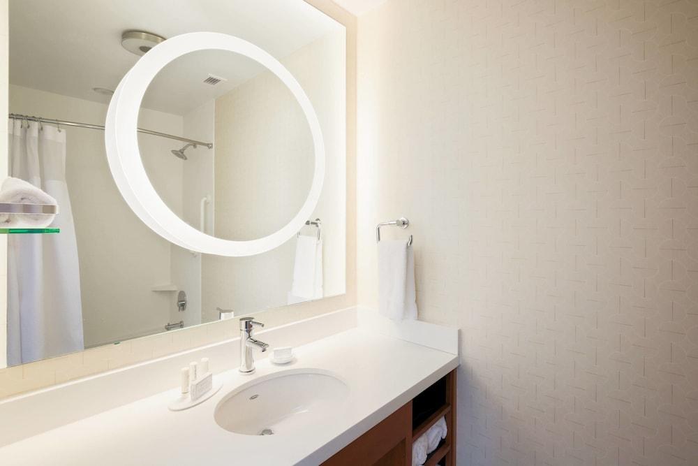 SPRINGHILL SUITES SAN JOSE AIRPORT photo 4