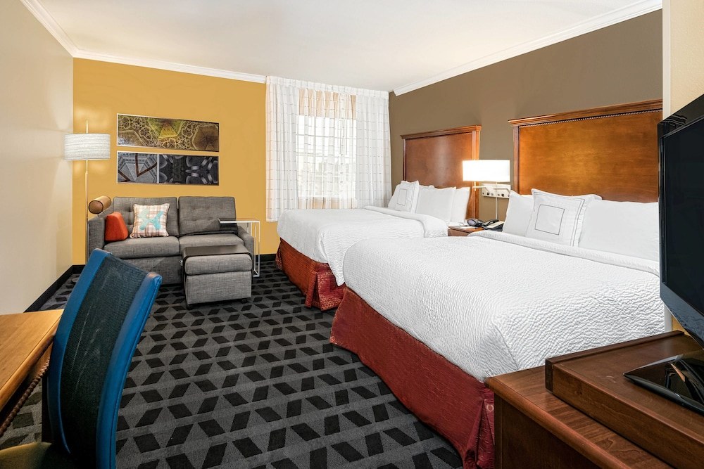 TOWNEPLACE SUITES SAN ANTONIO NORTHWEST photo 2
