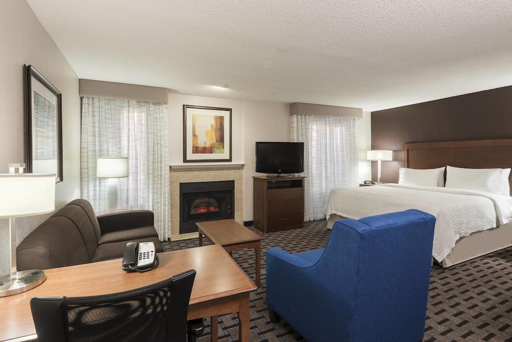 RESIDENCE INN CHARLOTTE UNIVERSITY RESEARCH PARK photo 1
