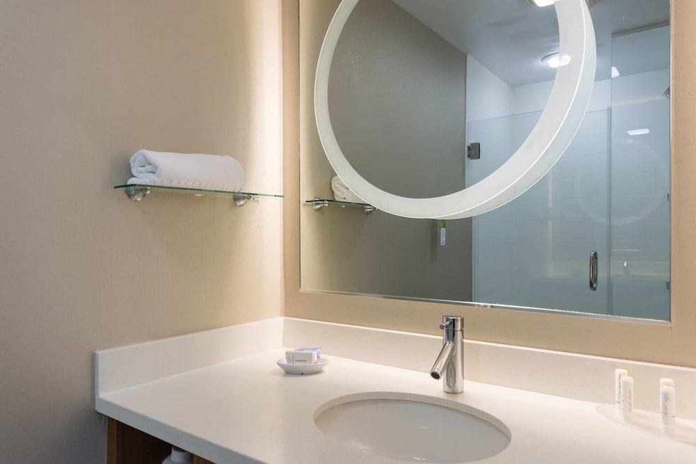 SPRINGHILL SUITES CHARLOTTE BALLANTYNE AREA photo 2