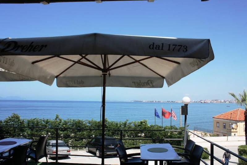 HOTEL AMBASADOR